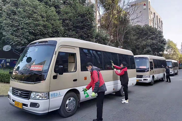 成都租車豐田考斯特