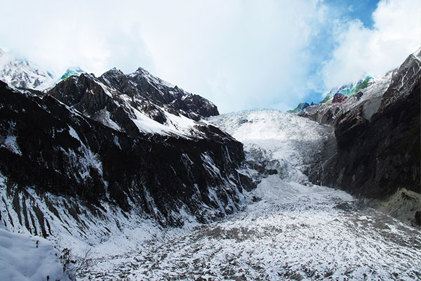 達古冰山